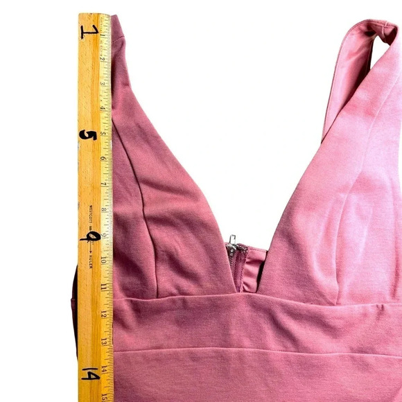 Lulus backless mini dress size Medium Antique Pink color - Picture 7 of 10